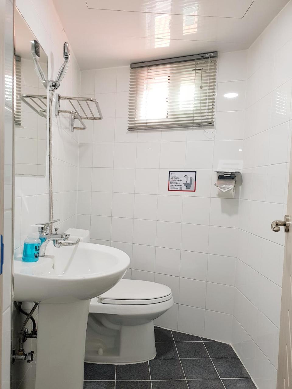 Dal Garam Guesthouse Gangneung Ngoại thất bức ảnh